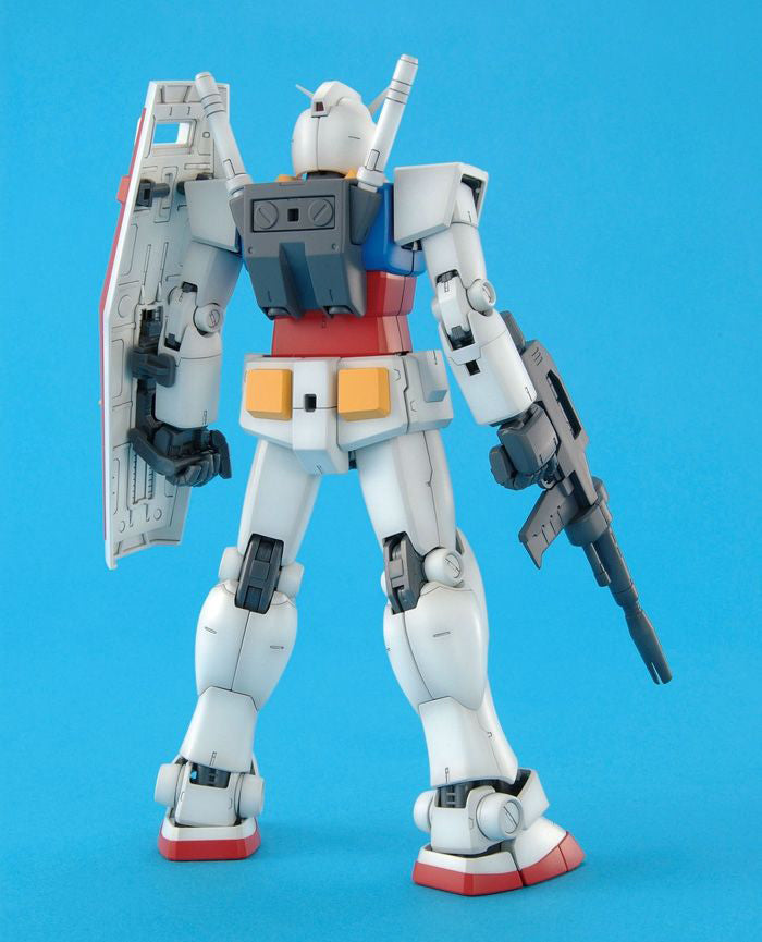 MG 1:100 Gundam RX-78-2 Ver 2.0 @ Impulse Hobbies