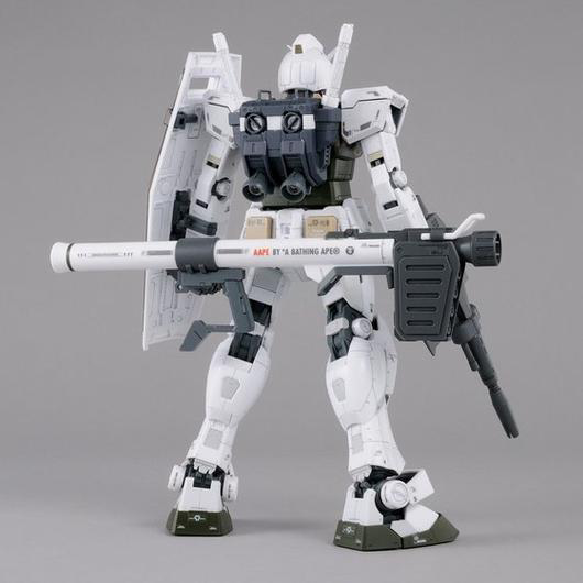 MG 1:100 AAPE RX-78-2 Gundam 3.0 GRN-Camo @ Impulse Hobbies