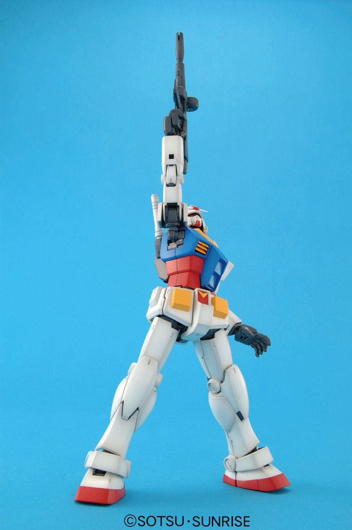 MG 1:100 Gundam RX-78-2 Ver 2.0 @ Impulse Hobbies