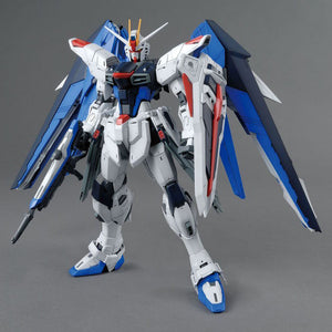 MG 1:100 ZGMF-X10A Freedom Gundam Ver. 2.0
