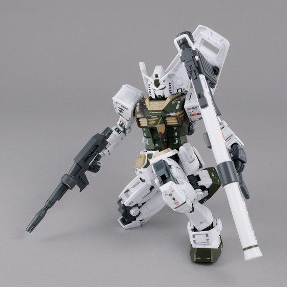 MG 1:100 AAPE RX-78-2 Gundam 3.0 GRN-Camo @ Impulse Hobbies